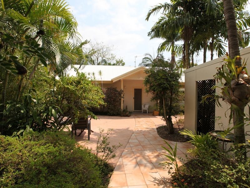 12 Saddle Mountain Road, Smithfield QLD 4878