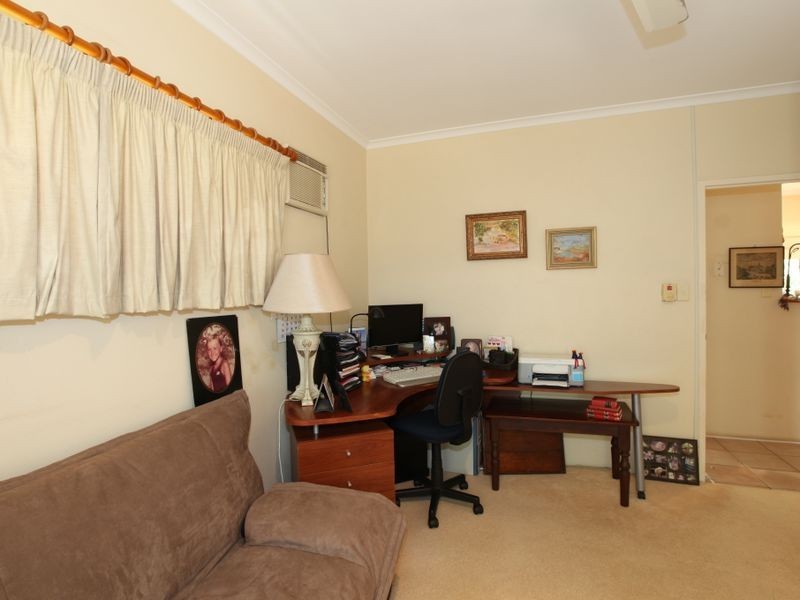 12 Saddle Mountain Road, Smithfield QLD 4878