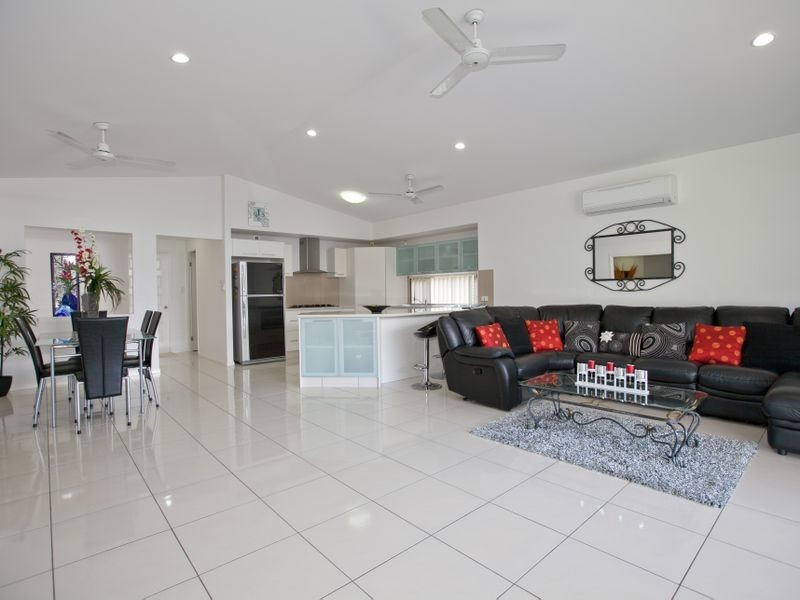 4 Kosciusko Street, Smithfield QLD 4878