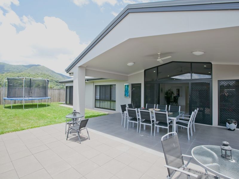 4 Kosciusko Street, Smithfield QLD 4878