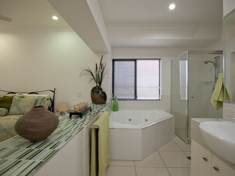 4 Kosciusko Street, Smithfield QLD 4878