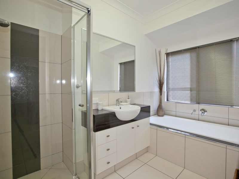 4 Kosciusko Street, Smithfield QLD 4878