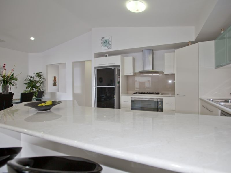 4 Kosciusko Street, Smithfield QLD 4878