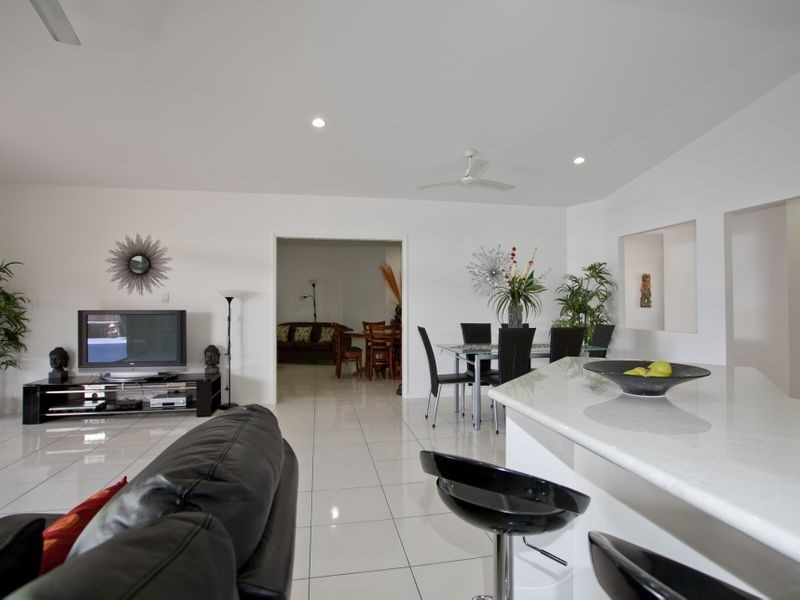 4 Kosciusko Street, Smithfield QLD 4878