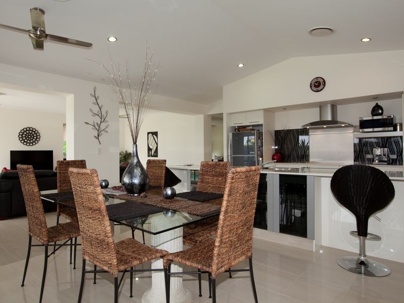 7 Hockey Avenue, Smithfield QLD 4878