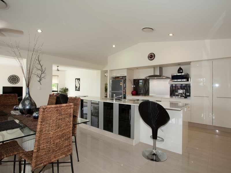 7 Hockey Avenue, Smithfield QLD 4878