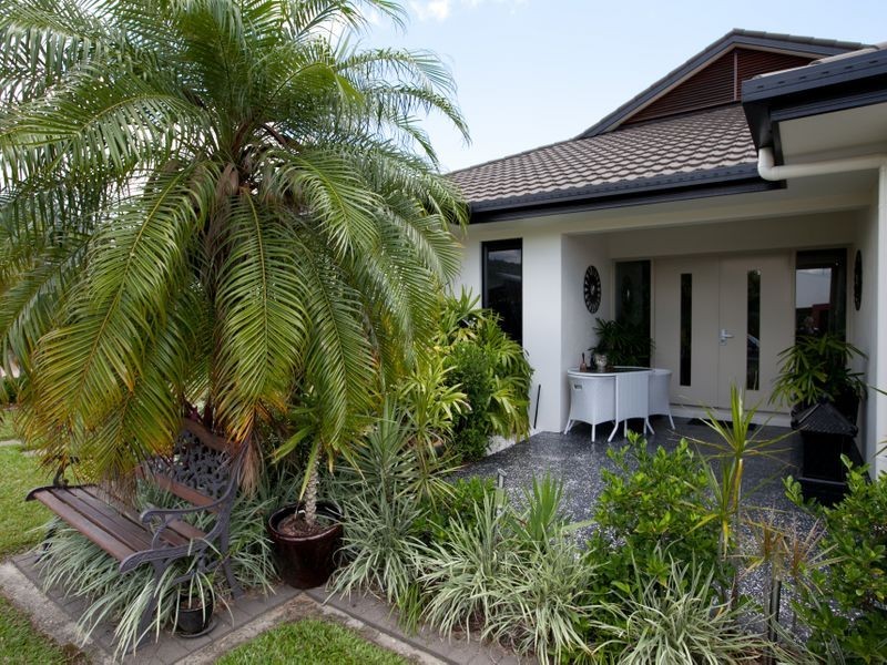 7 Hockey Avenue, Smithfield QLD 4878