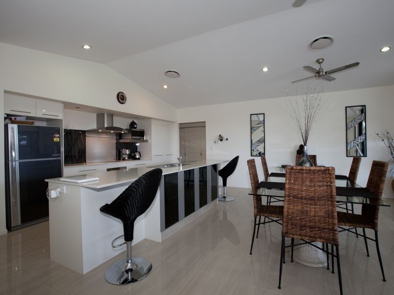 7 Hockey Avenue, Smithfield QLD 4878