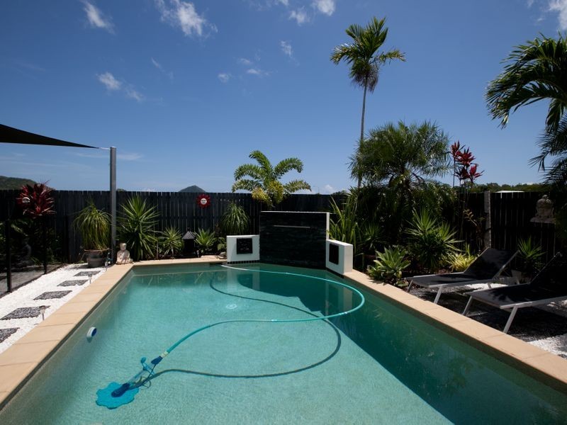 7 Hockey Avenue, Smithfield QLD 4878