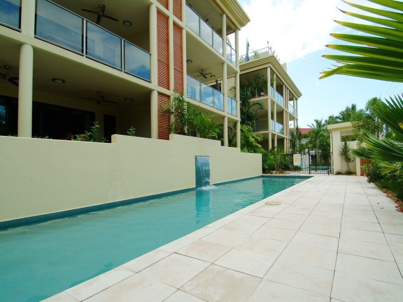 12/31-33 Sims Esplanade, Yorkeys Knob QLD 4878