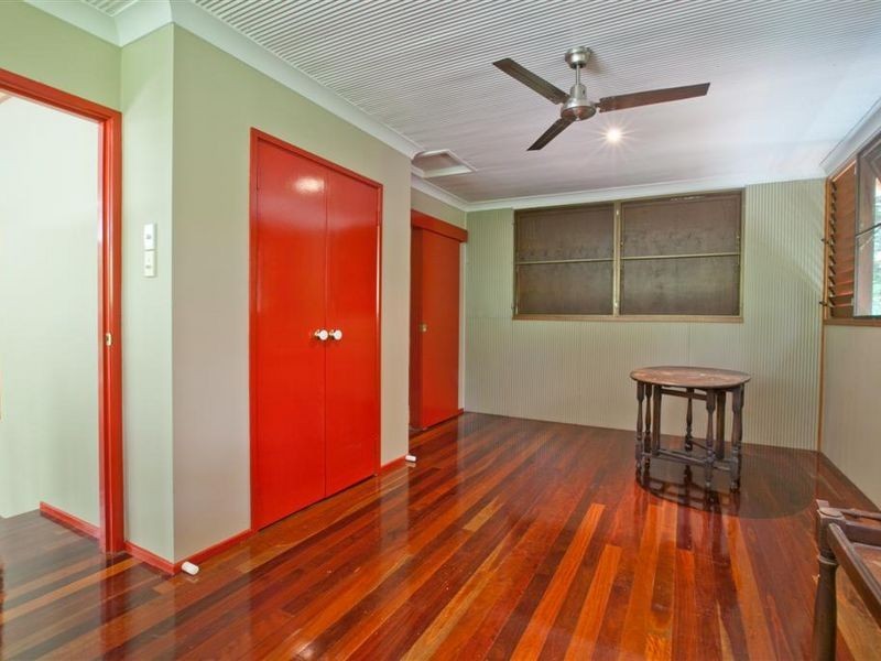 11 Jagera Close, Kamerunga QLD 4870