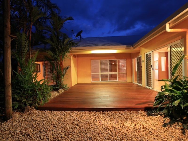 9 Cronulla Close, Kewarra Beach QLD 4879