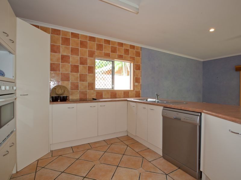 9 Cronulla Close, Kewarra Beach QLD 4879