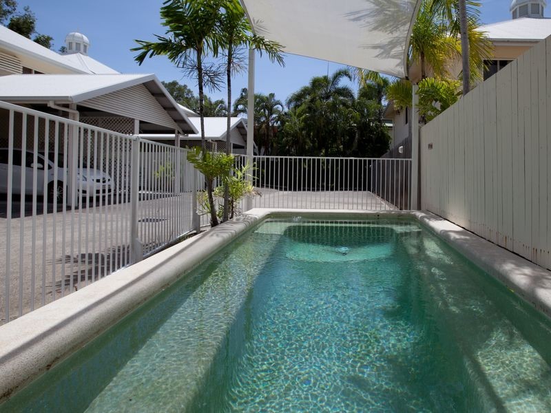 1/32 Oliva Street, Palm Cove QLD 4879