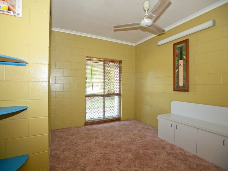 89 Veivers Dr, Speewah QLD 4881