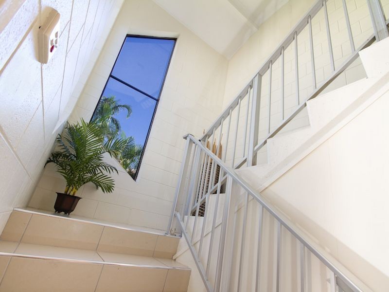 6/16 Deauville Close, Yorkeys Knob QLD 4878