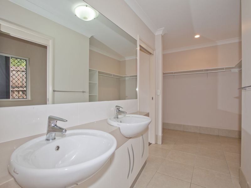 41 Muller Street, Palm Cove QLD 4879