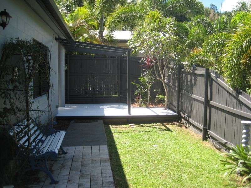 1/14 Baway Close, Caravonica QLD 4878