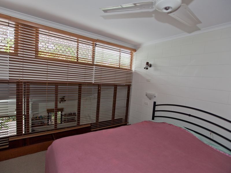 12/25 Hibiscus Lane, Holloways Beach QLD 4878