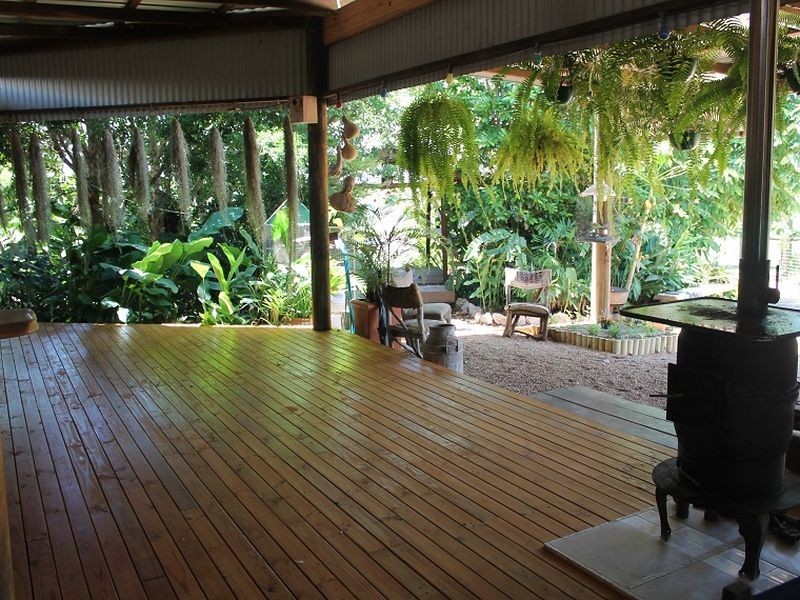 5 Topaz Road, Malanda QLD 4885