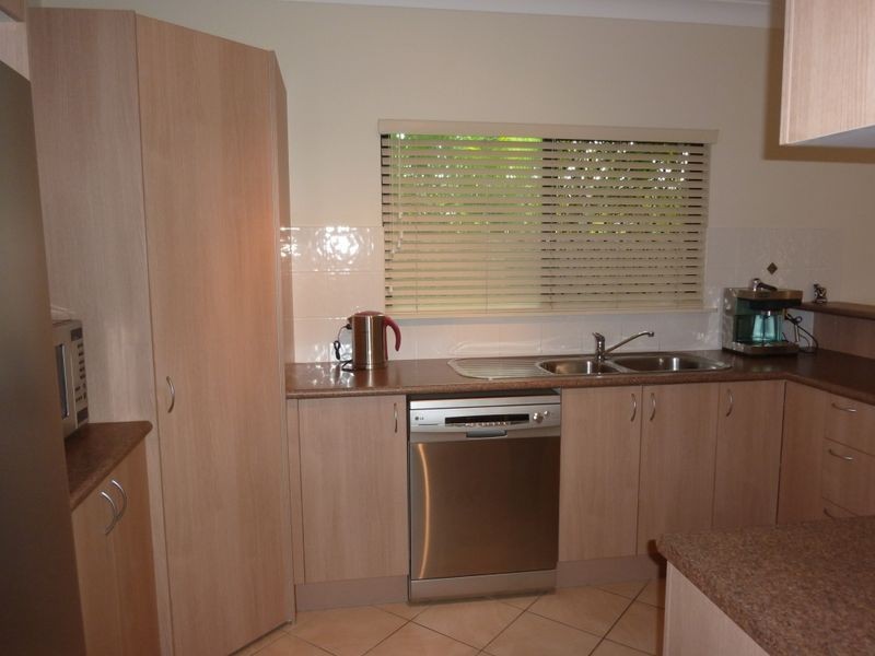 10 Alva Close, Kewarra Beach QLD 4879