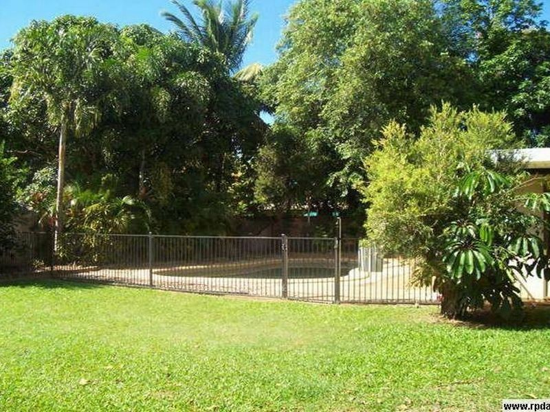 1/6 Simbai Close, Trinity Beach QLD 4879