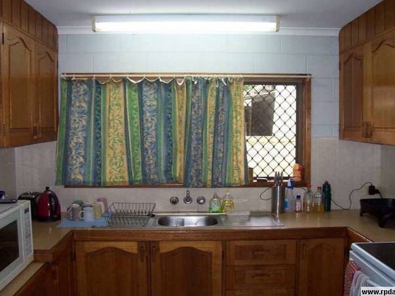 2/6 Simbai Close, Trinity Beach QLD 4879