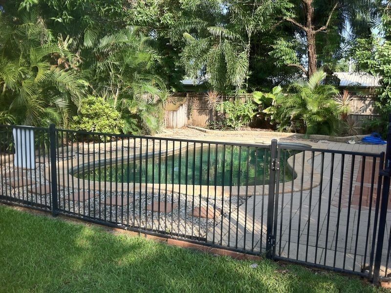 1 & 2 / 6 Simbai Close, Trinity Beach QLD 4879