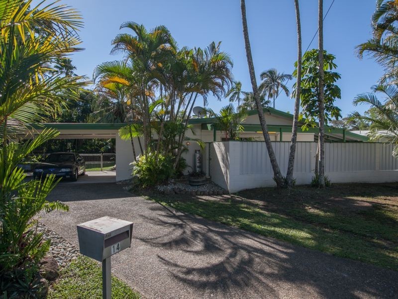 14 Roslyn Close, Yorkeys Knob QLD 4878