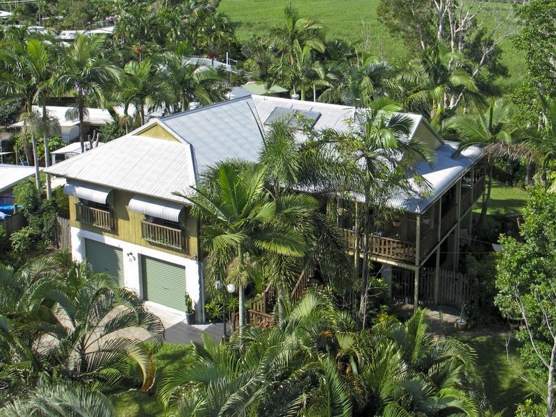 11 Margo Street, Yorkeys Knob QLD 4878