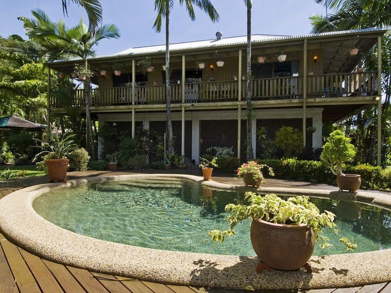 11 Margo Street, Yorkeys Knob QLD 4878