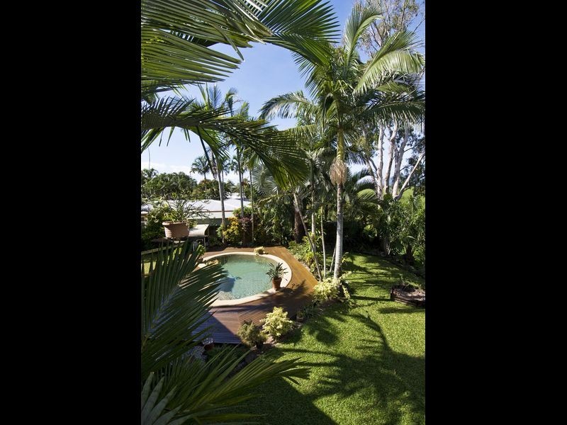 11 Margo Street, Yorkeys Knob QLD 4878