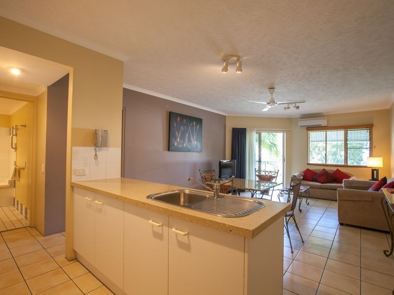 63/129 Oleander Street, Holloways Beach QLD 4878