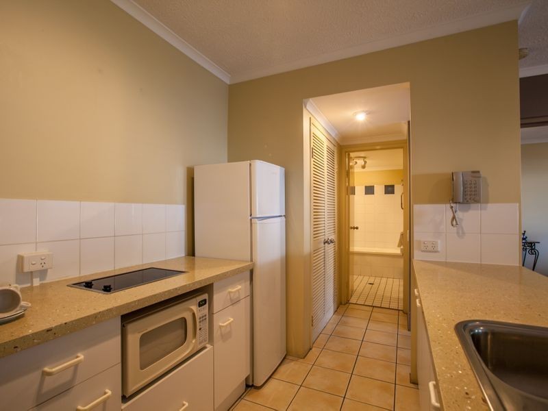 63/129 Oleander Street, Holloways Beach QLD 4878