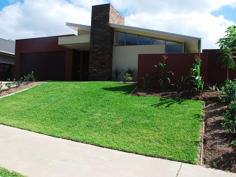 4 Rossmann Road, Smithfield QLD 4878