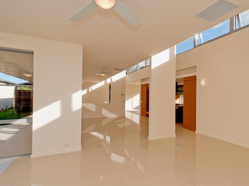 4 Rossmann Road, Smithfield QLD 4878