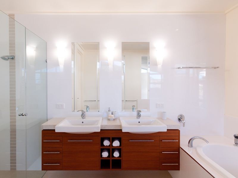 4 Rossmann Road, Smithfield QLD 4878