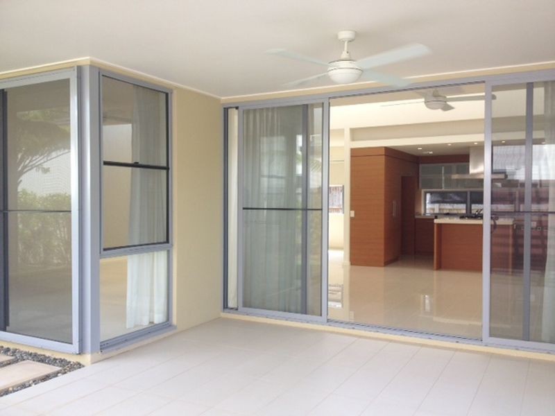 4 Rossmann Road, Smithfield QLD 4878