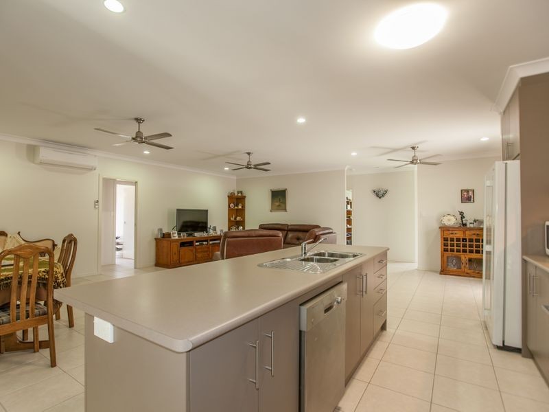 28 Starboard Street, Trinity Beach QLD 4879