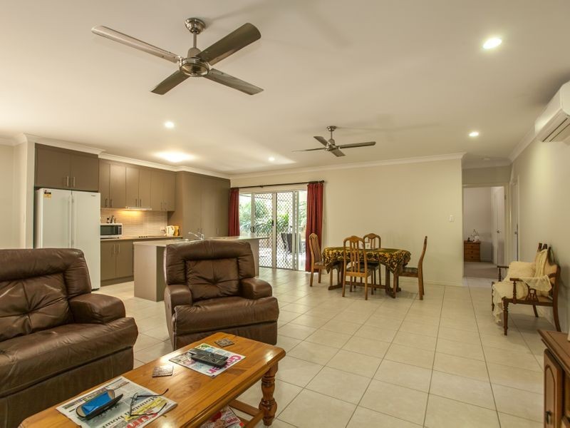28 Starboard Street, Trinity Beach QLD 4879