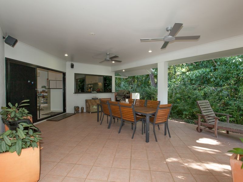 65 Kewarra Street, Kewarra Beach QLD 4879