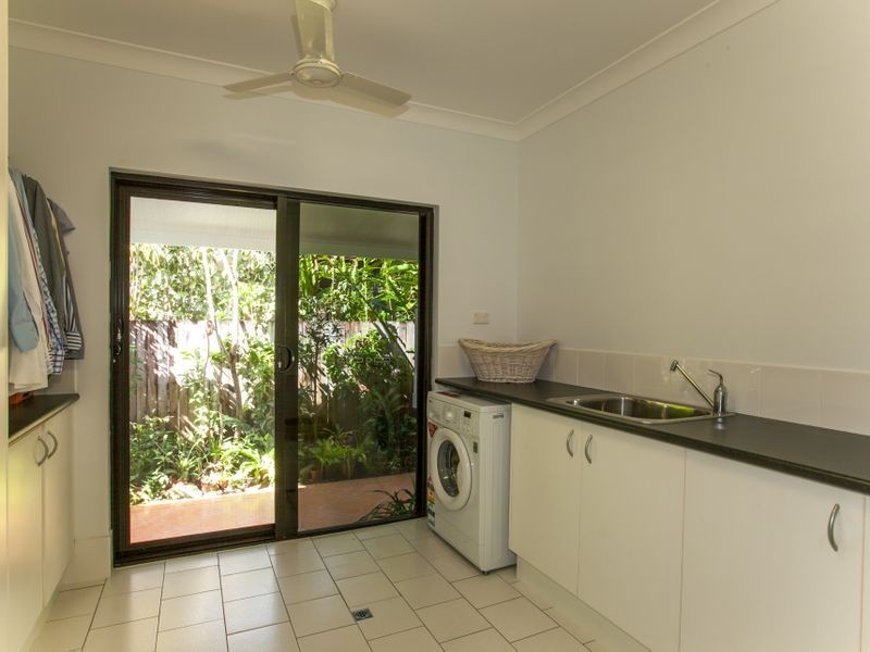 65 Kewarra Street, Kewarra Beach QLD 4879