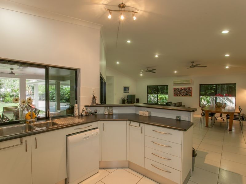 65 Kewarra Street, Kewarra Beach QLD 4879