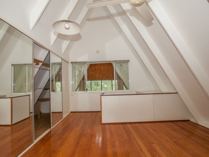 7 La Trobe Close, Trinity Park QLD 4879