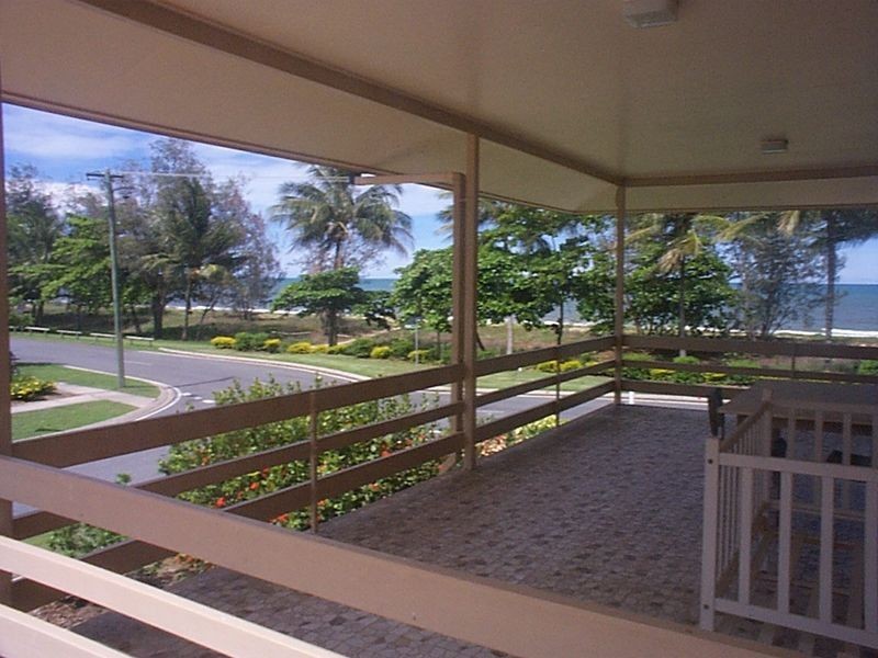 4/49 Sims Esplanade, Yorkeys Knob QLD 4878