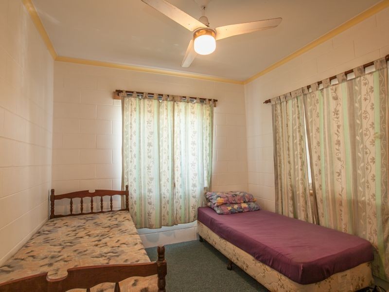 1/505 Varley Street, Yorkeys Knob QLD 4878