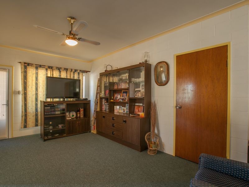 1/505 Varley Street, Yorkeys Knob QLD 4878