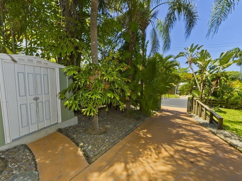 37 Anne Street, Smithfield QLD 4878