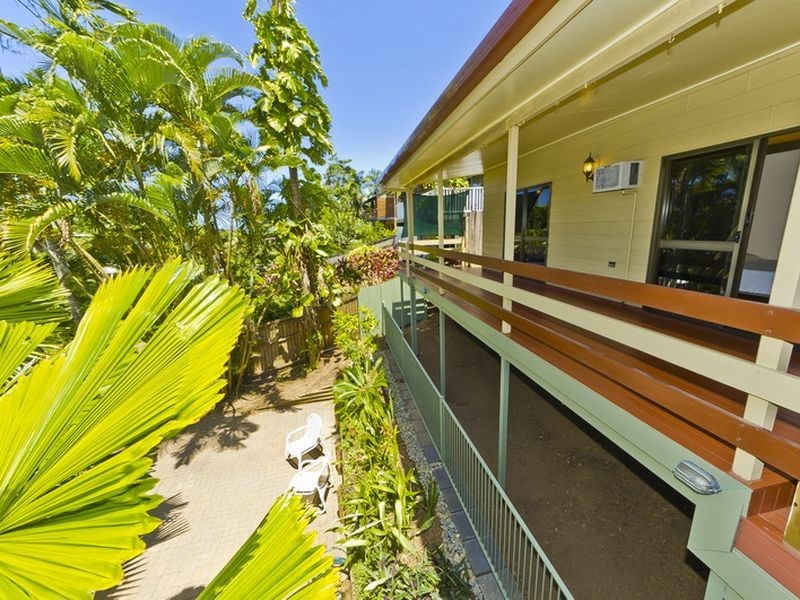 37 Anne Street, Smithfield QLD 4878