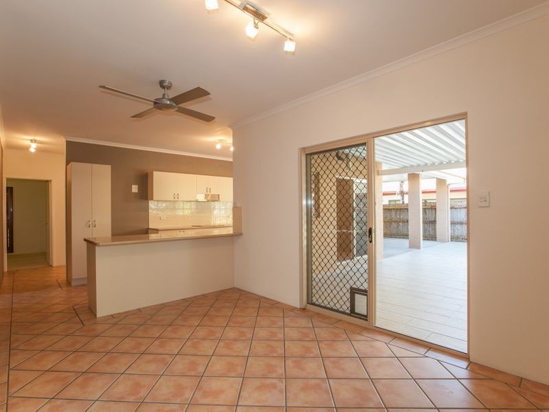 10 Sarina Close, Kewarra Beach QLD 4879
